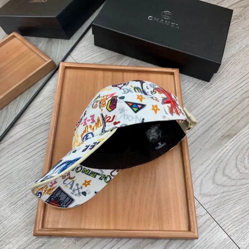 Chanel Cap 173 (5)